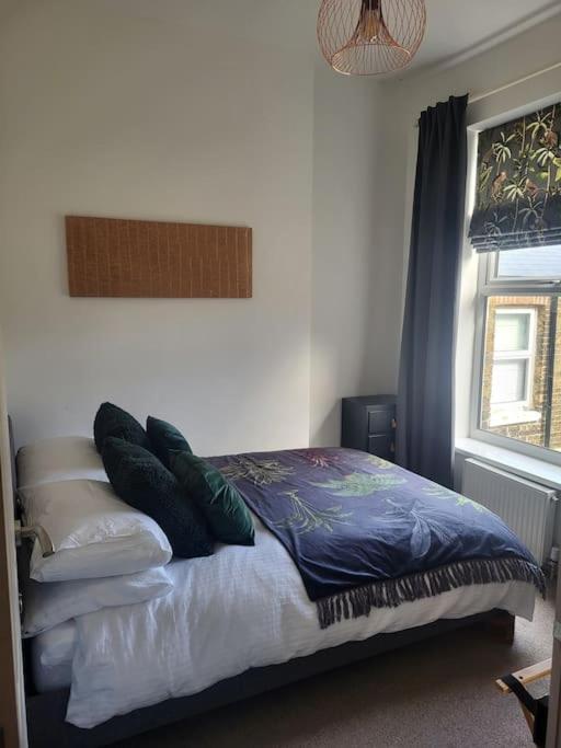 Apartment Charming Seaside 2 Bed Apartment, 2minute Walk From Westbrook Bay Margate