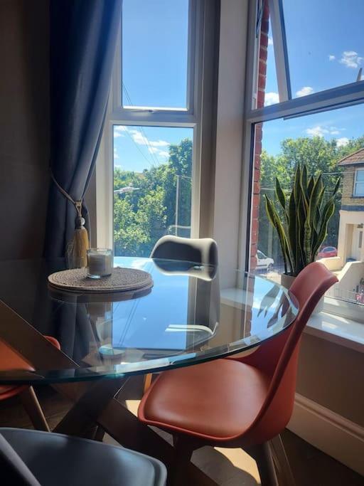 Apartment Charming Seaside 2 Bed Apartment, 2minute Walk From Westbrook Bay Margate